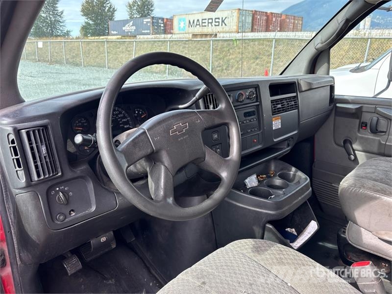 Chevrolet Express 3500 Sanduk kamioni