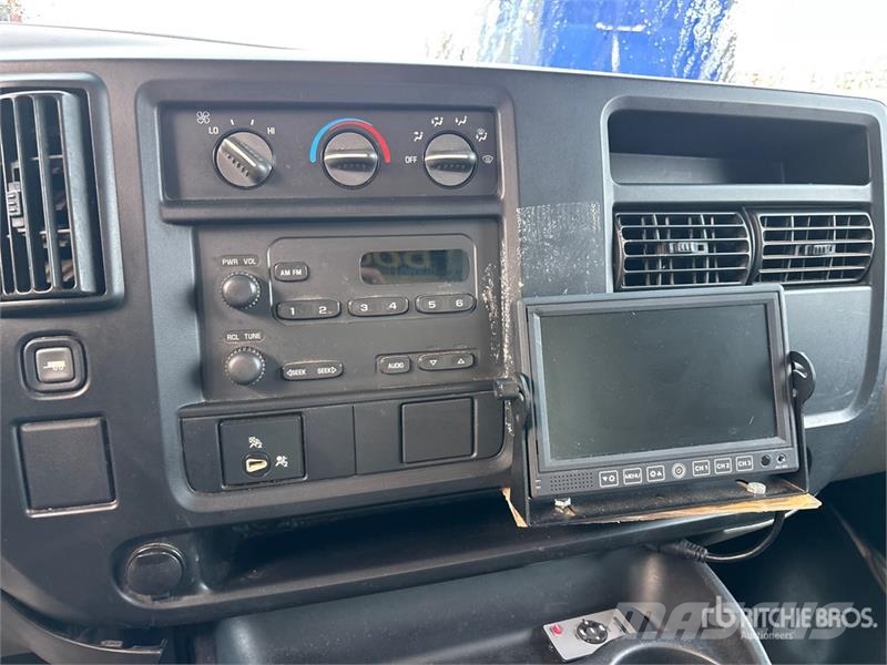 Chevrolet Express G3500 탑차 트럭