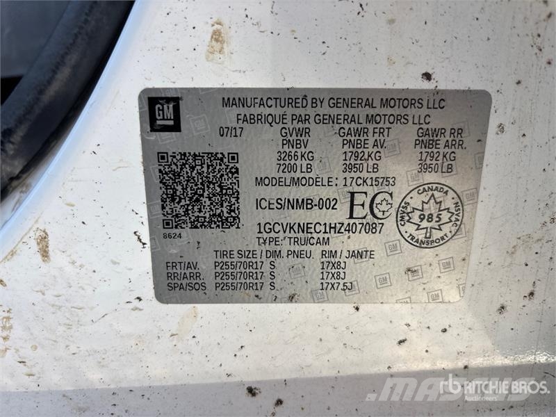 Chevrolet Silverado 1500 4x4 Extended Cab Pickup Egyéb