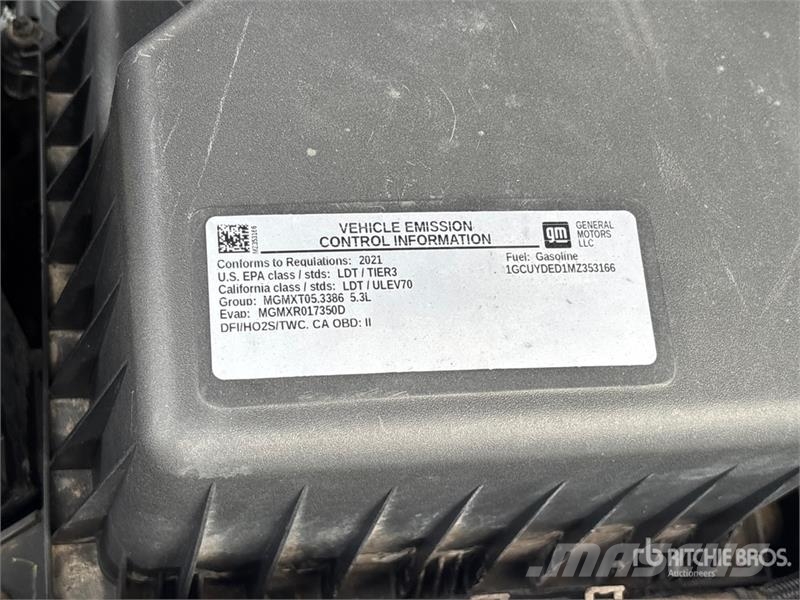 Chevrolet Silverado 1500 LT 4x4 Crew Cab Pickup Muu