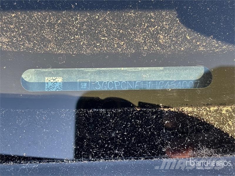 Chevrolet Silverado 1500 Ciężarówki typu Platforma / Skrzynia