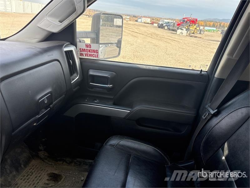 Chevrolet Silverado 2500 HD Silverado 4x4 Dual Cab 4x4 Crew Citi