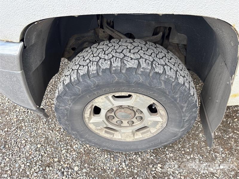 Chevrolet Silverado 2500HD Silverado 4x4 Crew Cab Pickup Ostalo