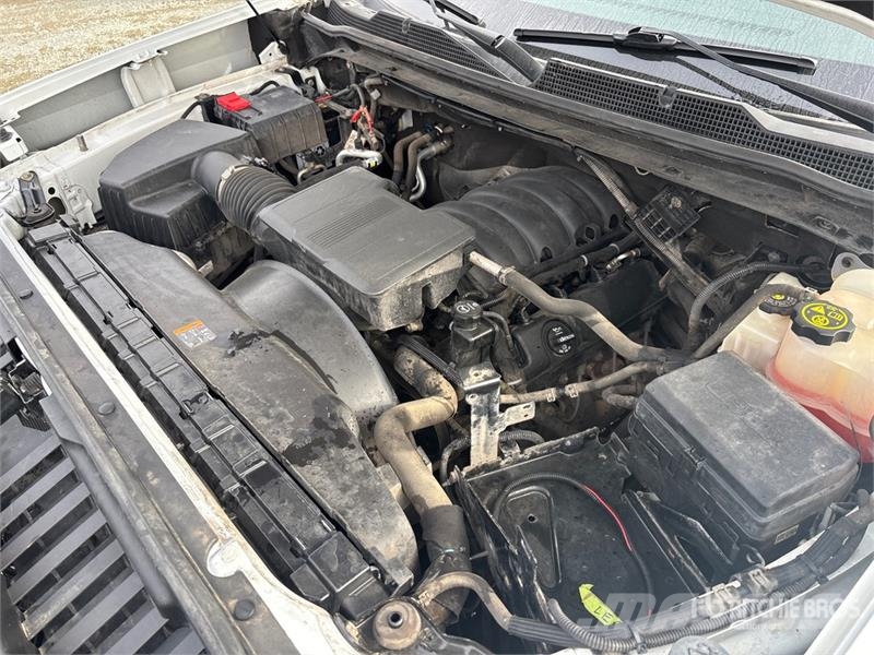 Chevrolet Silverado 3500HD LT 4x4 Crew Cab Pickup Drugi