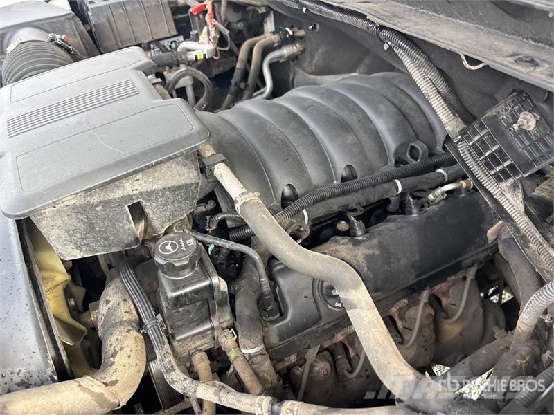Chevrolet Silverado 3500HD LT 4x4 Crew Cab Pickup Drugi