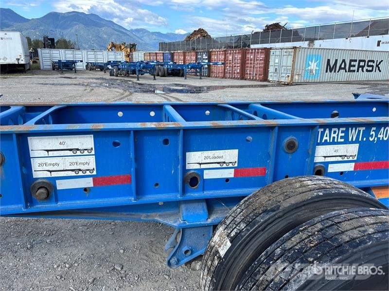 CIMC CB45M3OTC00 Tri/A Extendable Container Trailer Remolques portacontenedores