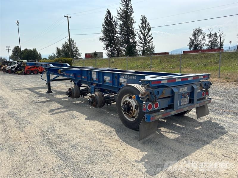 CIMC CB45M3OTC00 Tri/A Extendable Container Trailer Remolques portacontenedores