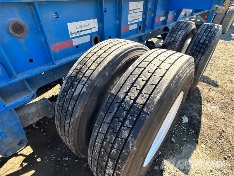 CIMC CB45M3OTC00 Tri/A Extendable Container Trailer Remolques portacontenedores