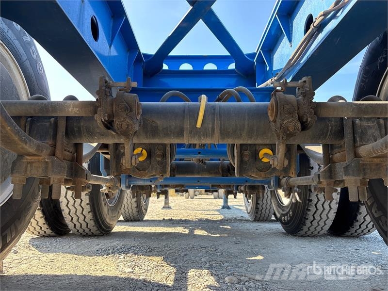 CIMC CB45M3OTC00 Tri/A Extendable Container Trailer Containerframe trailers