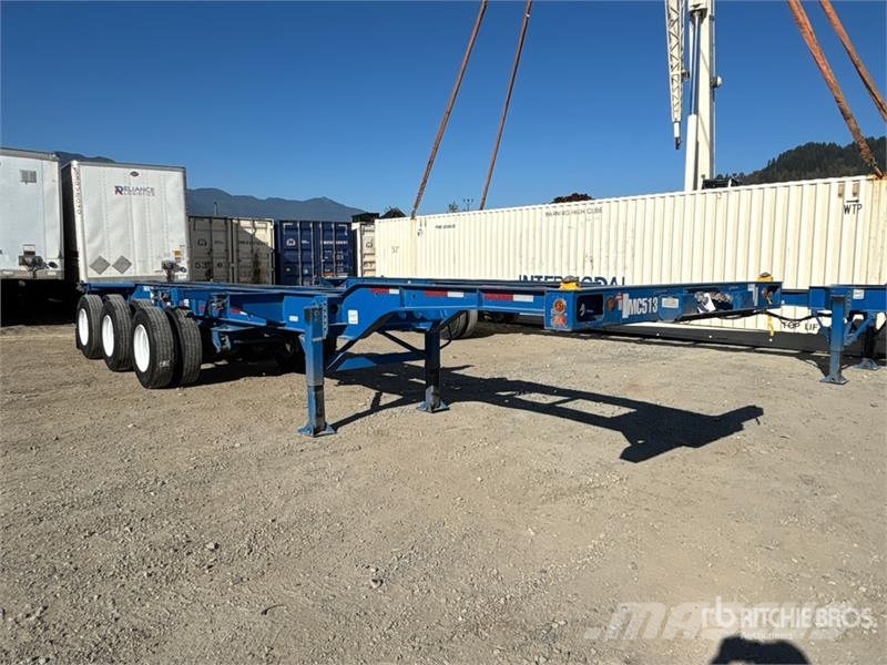 CIMC CB45M3OTC00 Tri/A Extendable Container Trailer Containerhenger