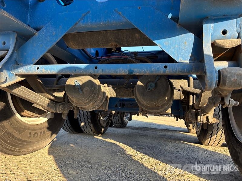 CIMC CB45M3OTC00 Tri/A Extendable Container Trailer Täyskonttiperävaunut