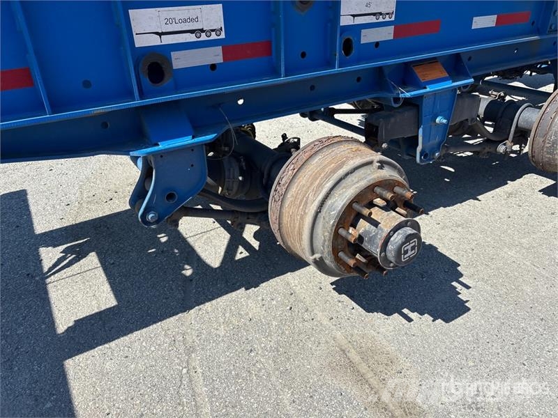 CIMC CB45M3OTC00 Tri/A Extendable Container Trailer Remolques portacontenedores