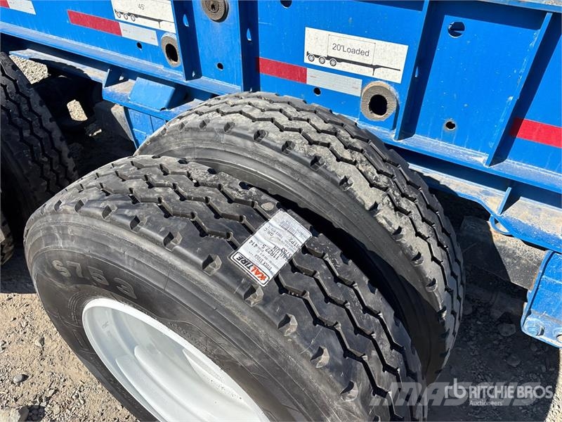 CIMC CB45M3OTC00 Tri/A Extendable Container Trailer Containerframe trailers