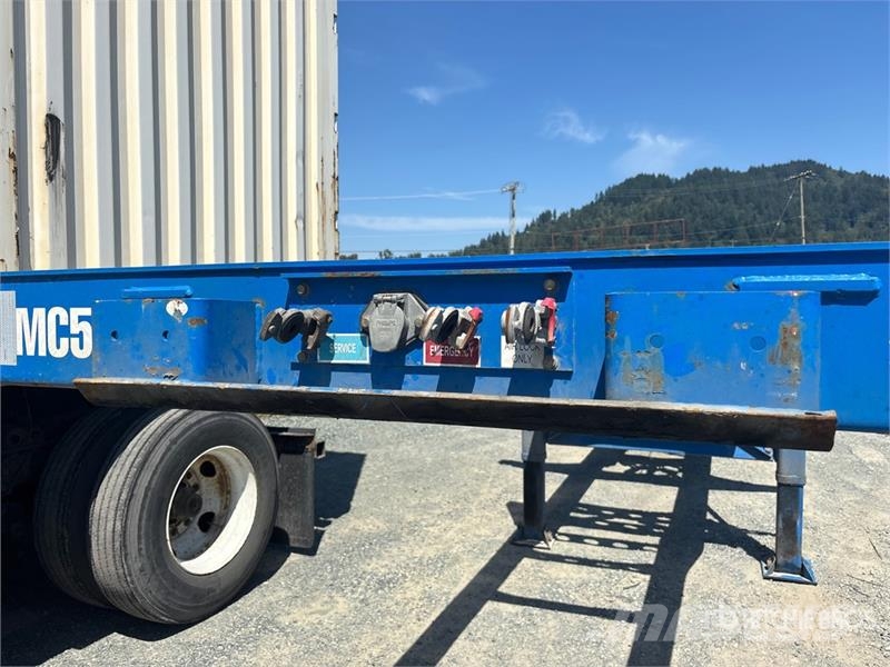 CIMC CB45M3OTC00 Tri/A Extendable Container Trailer Remolques portacontenedores