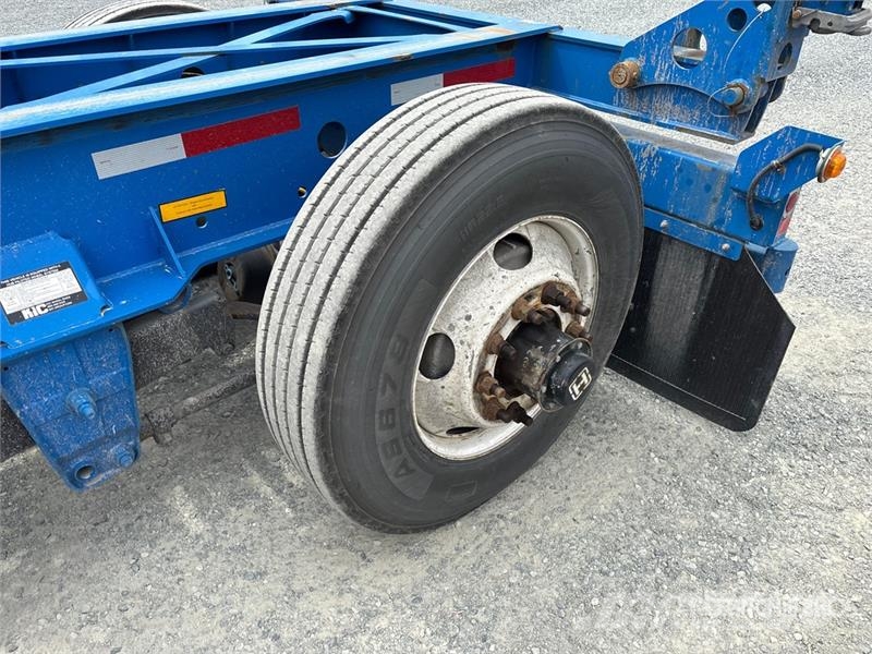 CIMC CB45M3OTC00 Tri/A Extendable Container Trailer مقطورات حاويات