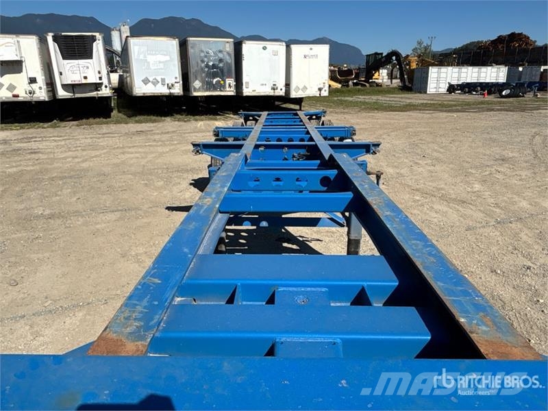 CIMC CB45M3OTC00 Tri/A Extendable Container Trailer Remolques portacontenedores