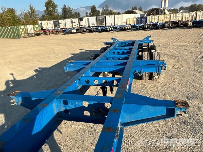 CIMC CB45M3OTC00 Tri/A Extendable Container Trailer Reboques Containerframe