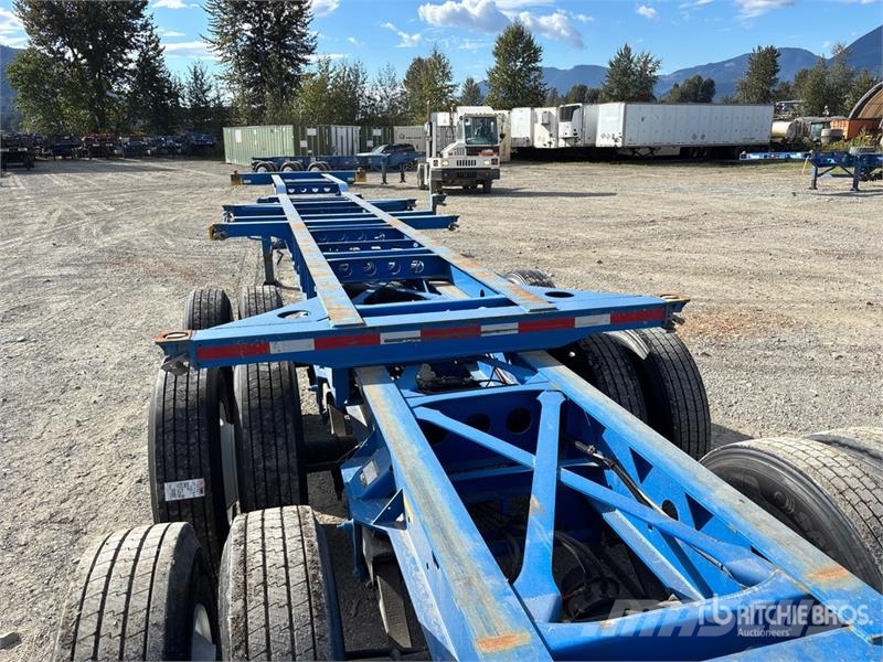 CIMC CB45M3OTC00 Tri/A Extendable Container Trailer Remolques portacontenedores