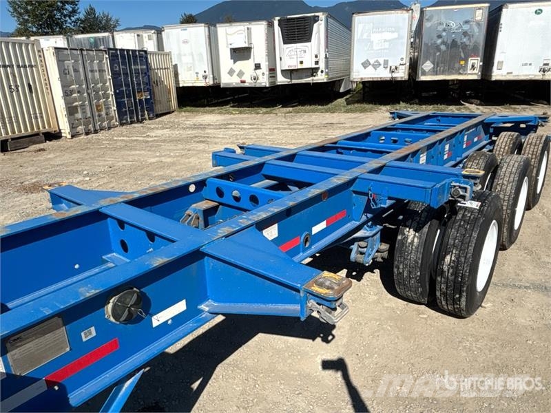 CIMC CB45M3OTC00 Tri/A Extendable Container Trailer Remolques portacontenedores