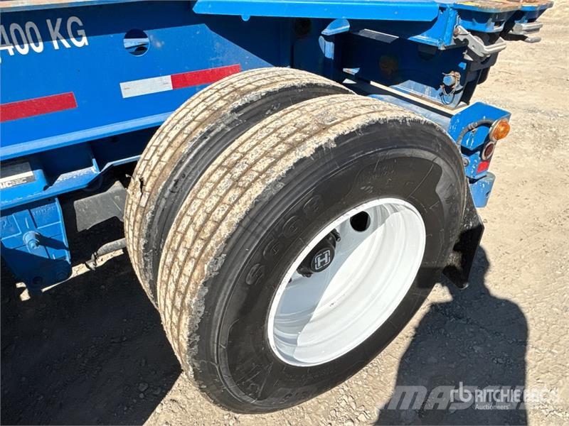 CIMC CB45M3OTC00 Tri/A Extendable Container Trailer Remolques portacontenedores