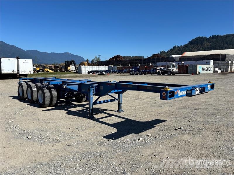 CIMC CB45M3OTC00 Tri/A Extendable Container Trailer Remolques portacontenedores