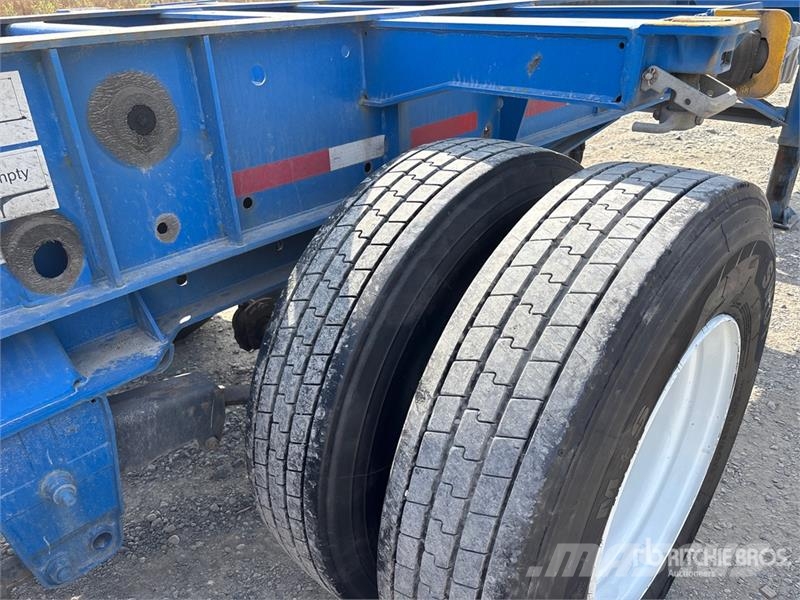 CIMC CB45M3OTC00 Tri/A Extendable Container Trailer 货柜车
