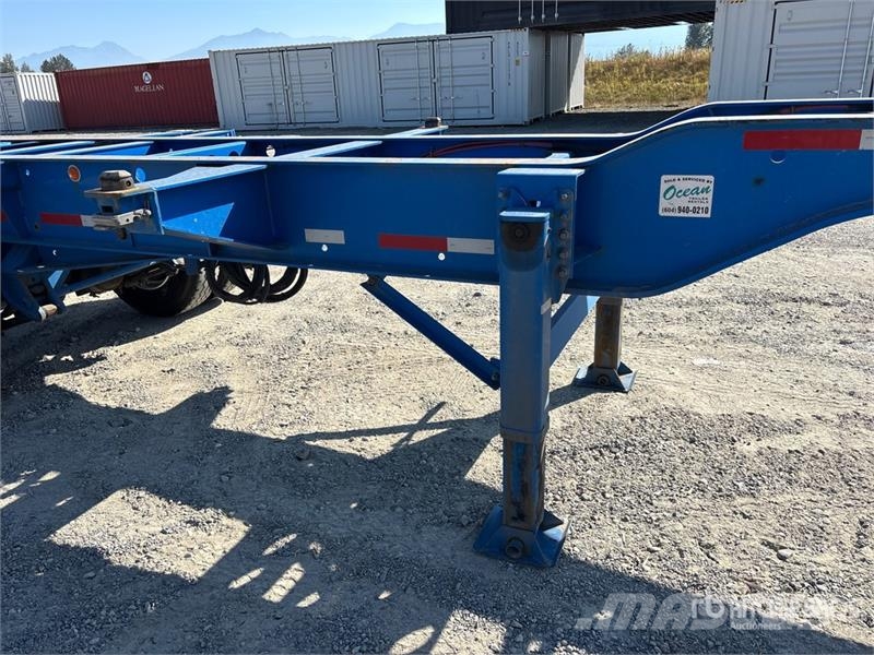 CIMC CB45M3OTC00 Tri/A Extendable Container Trailer Containerframe trailers