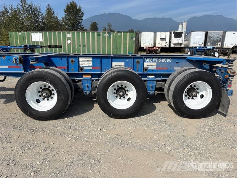 CIMC CB45M3OTC00 Tri/A Extendable Container Trailer 货柜车