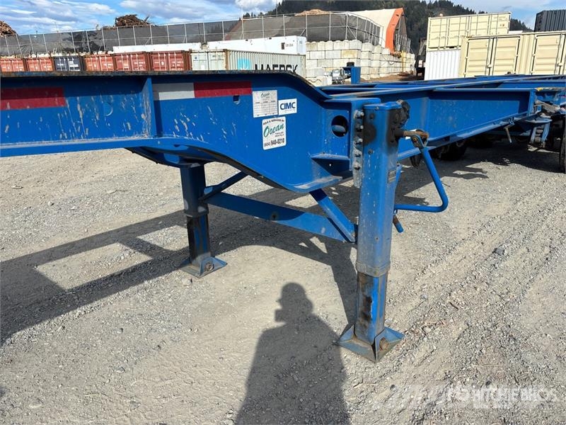 CIMC CB45M3OTC00 Tri/A Extendable Container Trailer Remolques portacontenedores