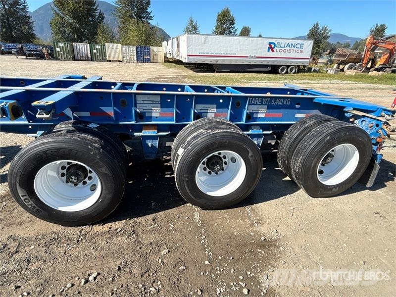 CIMC CB45M3OTC00 Tri/A Extendable Container Trailer Remolques portacontenedores