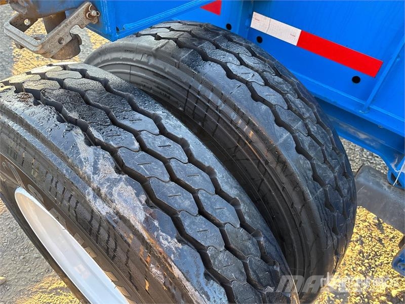 CIMC CB45M3OTC00 Tri/A Extendable Container Trailer Täyskonttiperävaunut
