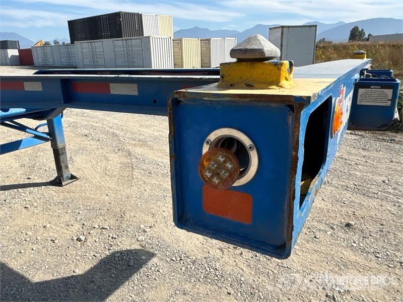 CIMC CB45M3OTC00 Tri/A Extendable Container Trailer Containerchassis