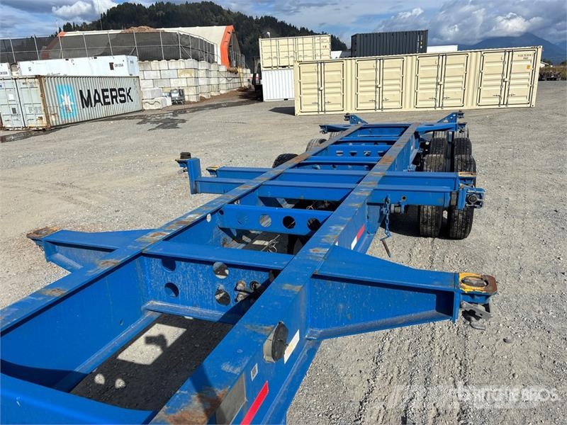 CIMC CB45M3OTC00 Tri/A Extendable Container Trailer Remolques portacontenedores
