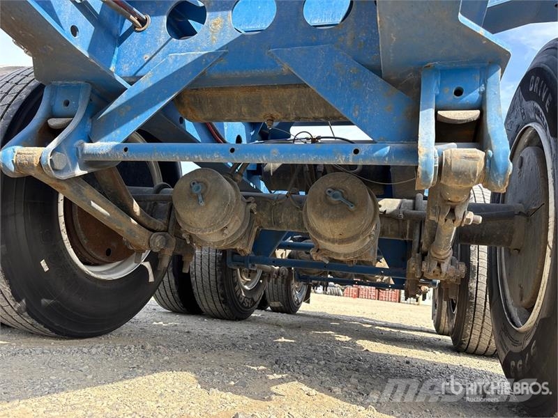 CIMC CB45M3OTC00 Tri/A Extendable Container Trailer 货柜车