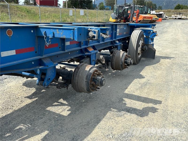 CIMC CB45M3OTC00 Tri/A Extendable Container Trailer Remolques portacontenedores