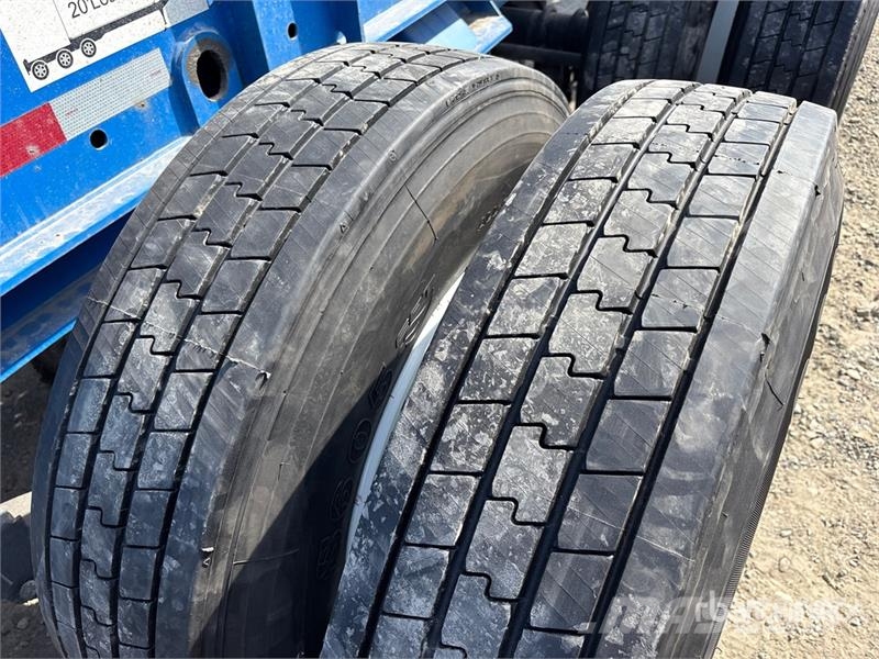 CIMC CB45M3OTC00 Tri/A Extendable Container Trailer Täyskonttiperävaunut