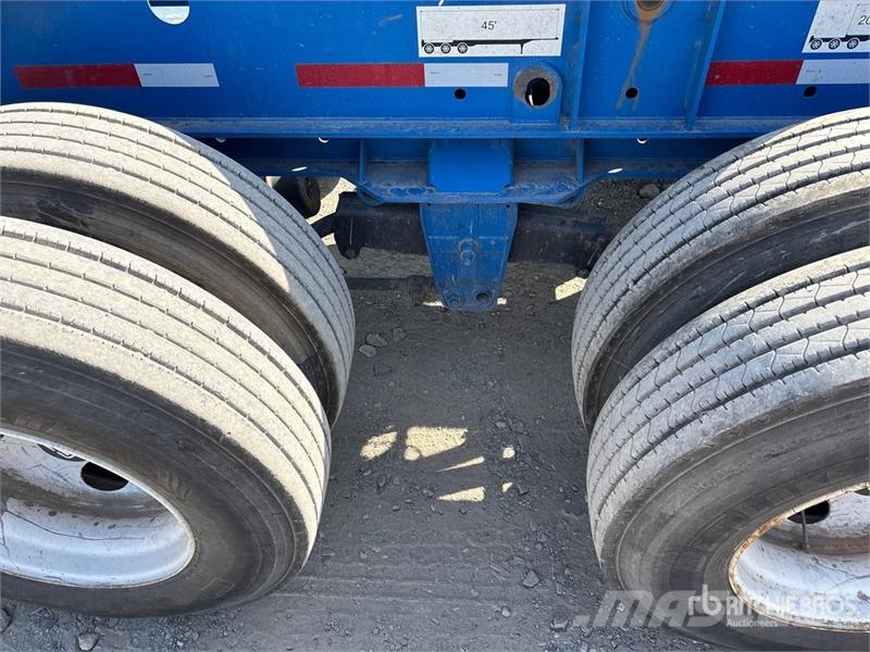 CIMC CB45M3OTC00 Tri/A Extendable Container Trailer Containerchassis