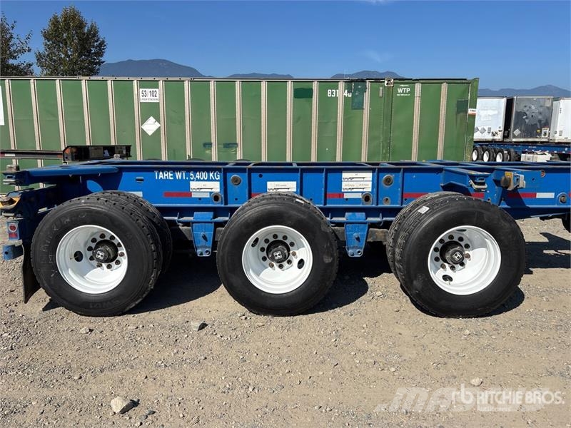 CIMC CB45M3OTC00 Tri/A Extendable Container Trailer Containerframe trailers