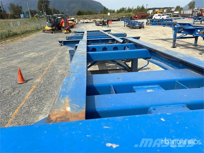 CIMC CB45M3OTC00 Tri/A Extendable Container Trailer Remolques portacontenedores