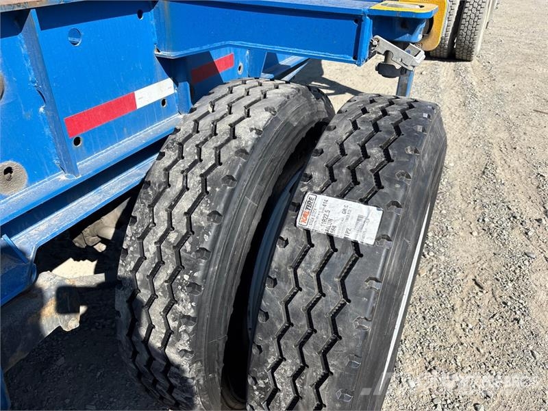 CIMC CB45M3OTC00 Tri/A Extendable Container Trailer Containerframe trailers