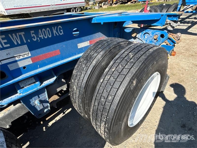 CIMC CB45M3OTC00 Tri/A Extendable Container Trailer Remolques portacontenedores