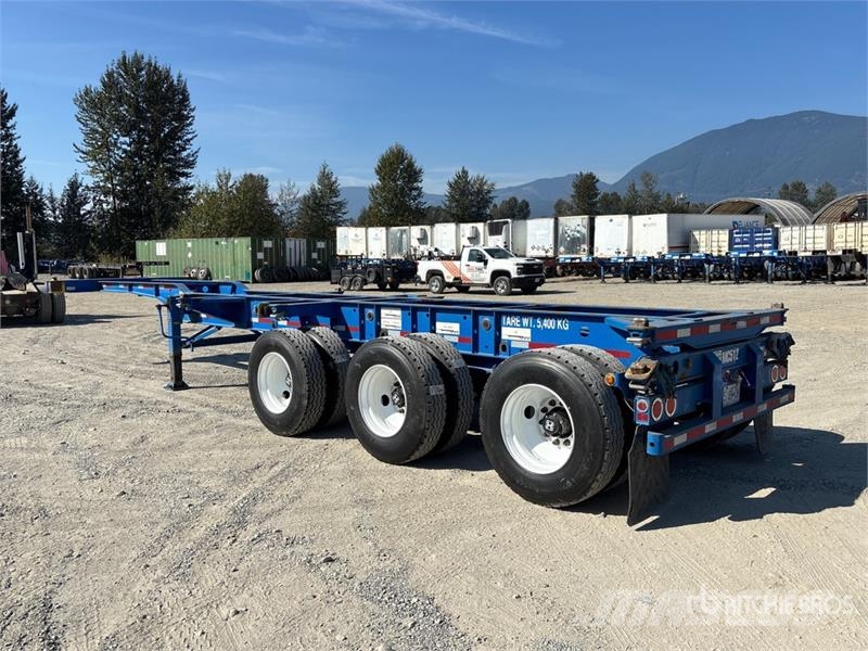 CIMC CB45M3OTC00 Tri/A Extendable Container Trailer Containerframe trailers