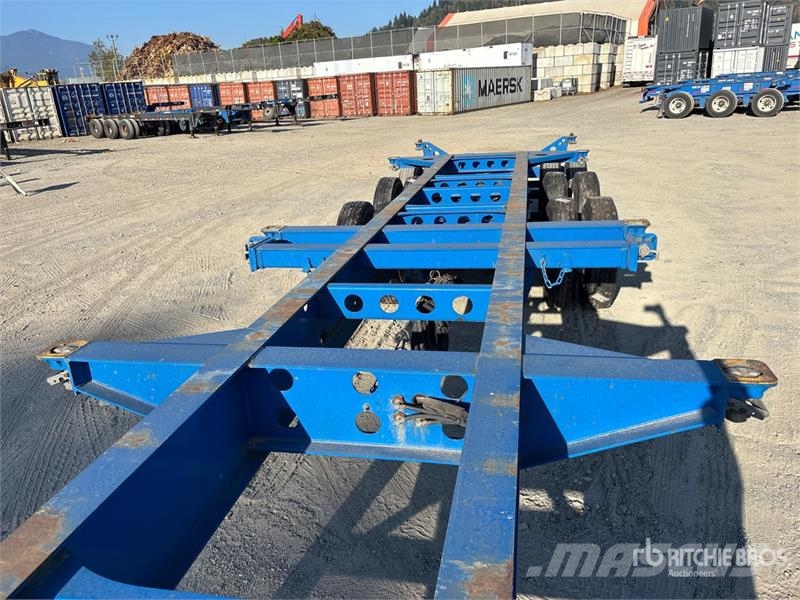 CIMC CB45M3OTC00 Tri/A Extendable Container Trailer Konteineriekrāvēji