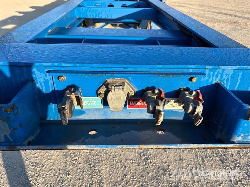 CIMC CB45M3OTC00 Tri/A Extendable Container Trailer Täyskonttiperävaunut