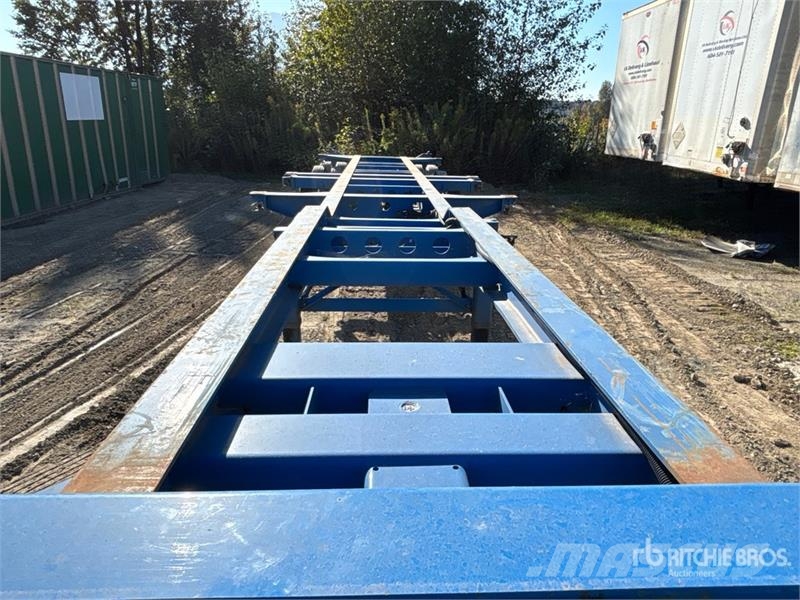 CIMC CB45M3OTC00 Tri/A Extendable Container Trailer Containerhenger