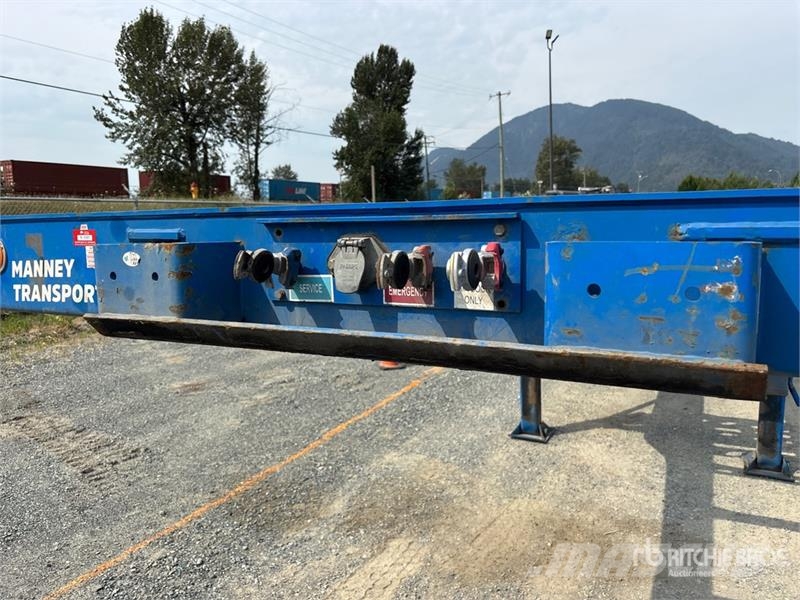 CIMC CB45M3OTC00 Tri/A Extendable Container Trailer Remolques portacontenedores