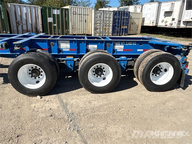 CIMC CB45M3OTC00 Tri/A Extendable Container Trailer Remolques portacontenedores