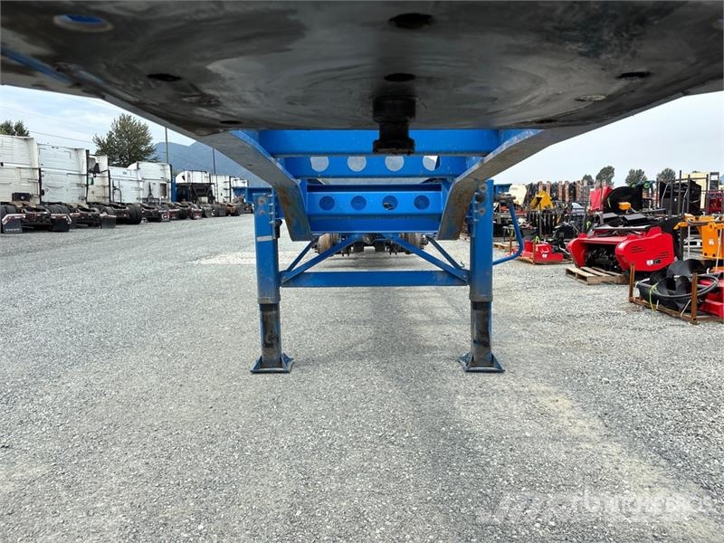 CIMC CB45M3OTC00 Tri/A Extendable Container Trailer مقطورات حاويات