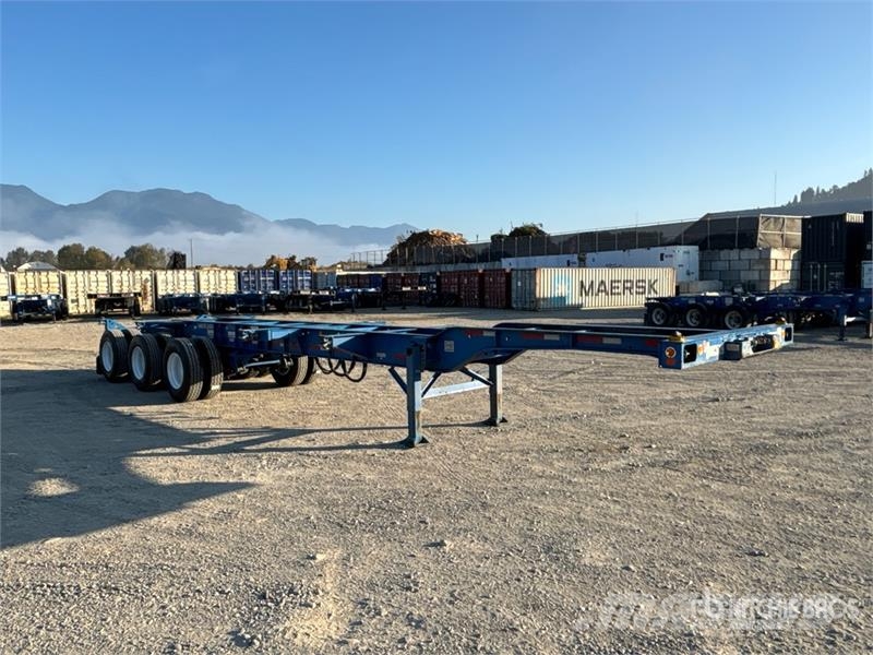 CIMC CB45M3OTC00 Tri/A Extendable Container Trailer Reboques Containerframe