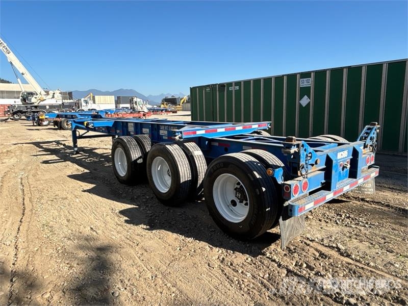 CIMC CB45M3OTC00 Tri/A Extendable Container Trailer Containerhenger